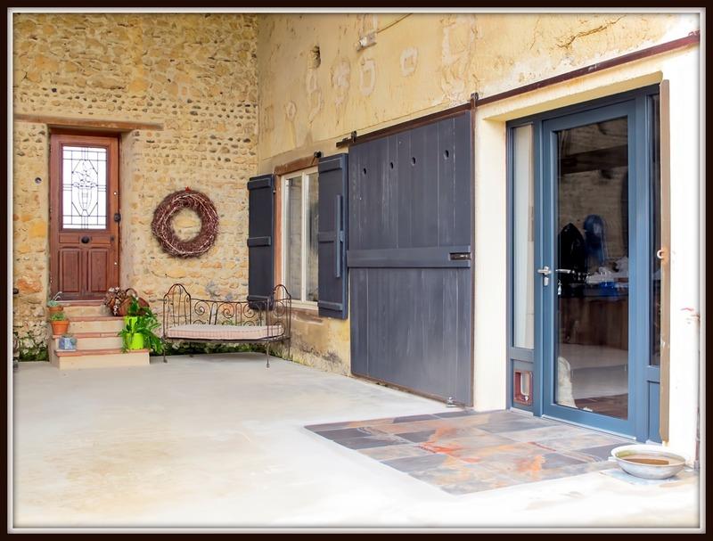 Maison - 250 m² - 8 pièces