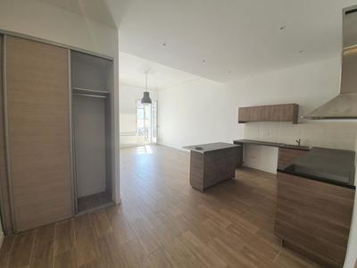 Appartement - 64 m² - 2 pièces