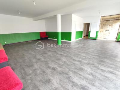 Local commercial - 388 m² - 7 pièces