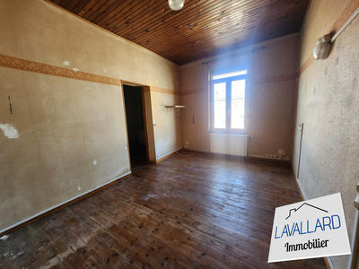 Maison - 70 m² - 6 pièces