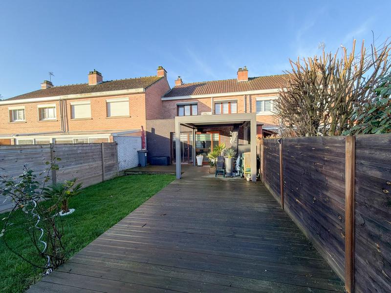 Maison - 103 m² - 4 pièces