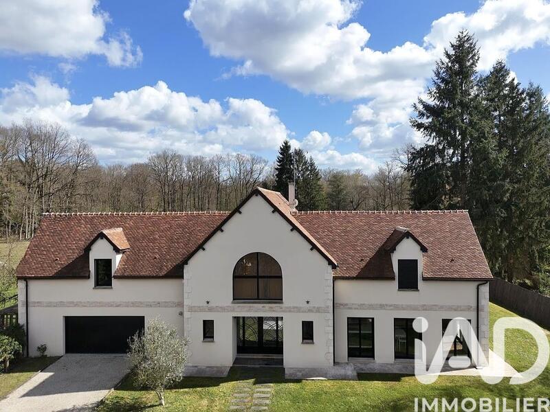 Maison de maîtres - 400 m² - 8 pièces
