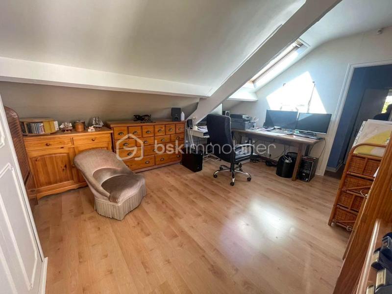 Maison ancienne - 240 m² - 9 pièces