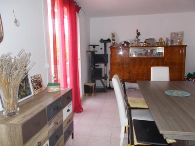 Appartement - 85 m² - 4 pièces