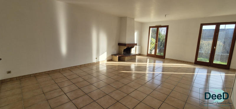 Maison traditionnelle - 107 m² - 4 pièces