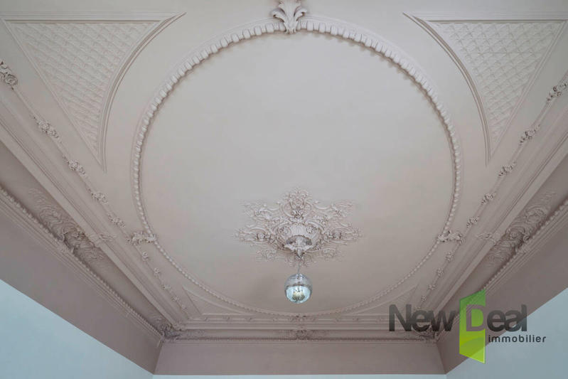 Demeure - 560 m² - 15 pièces