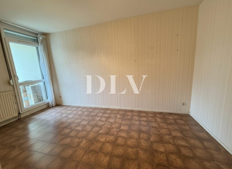 Appartement - 70 m² - 4 pièces