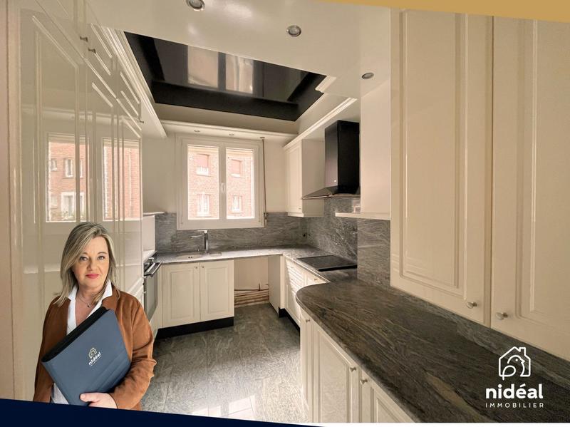 Appartement - 99 m² - 4 pièces