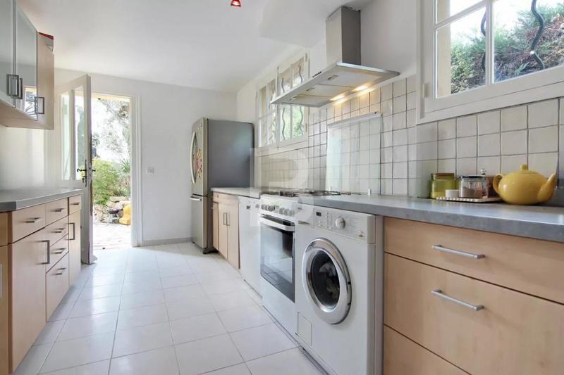 Mas - 161 m² - 7 pièces