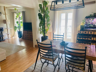 Appartement - 94 m² - 5 pièces