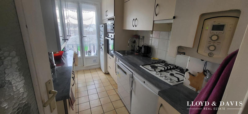 Appartement - 100 m² - 5 pièces