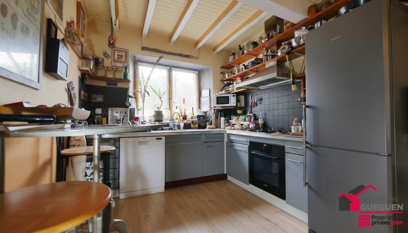 Maison - 140 m² - 5 pièces