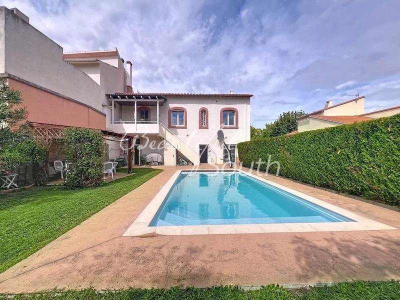 Maison de village - 127 m² - 4 pièces