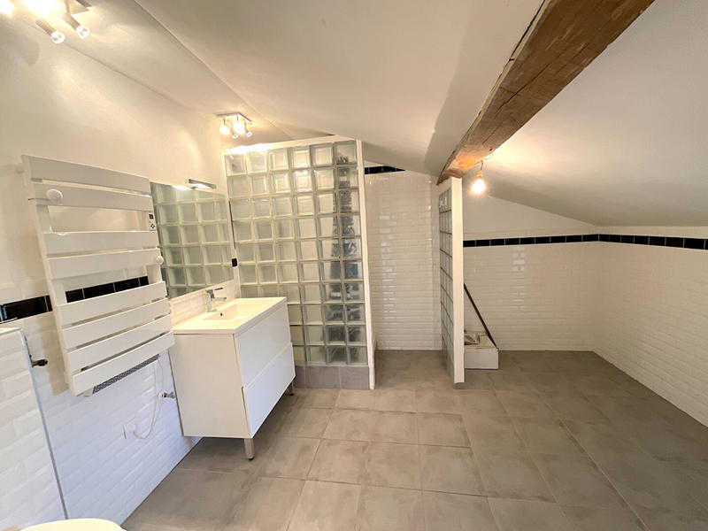 Maison - 85 m² - 3 pièces