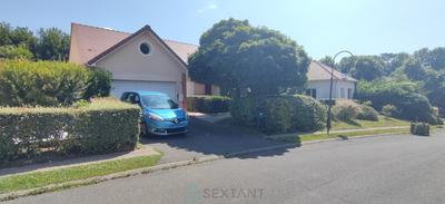 Maison - 220 m² - 8 pièces