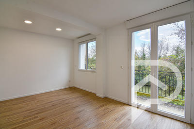 Bureau - 17 m² - 1 pièce