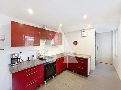 Maison - 89 m² - 6 pièces