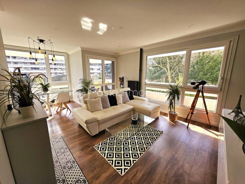 Appartement - 67 m² - 3 pièces