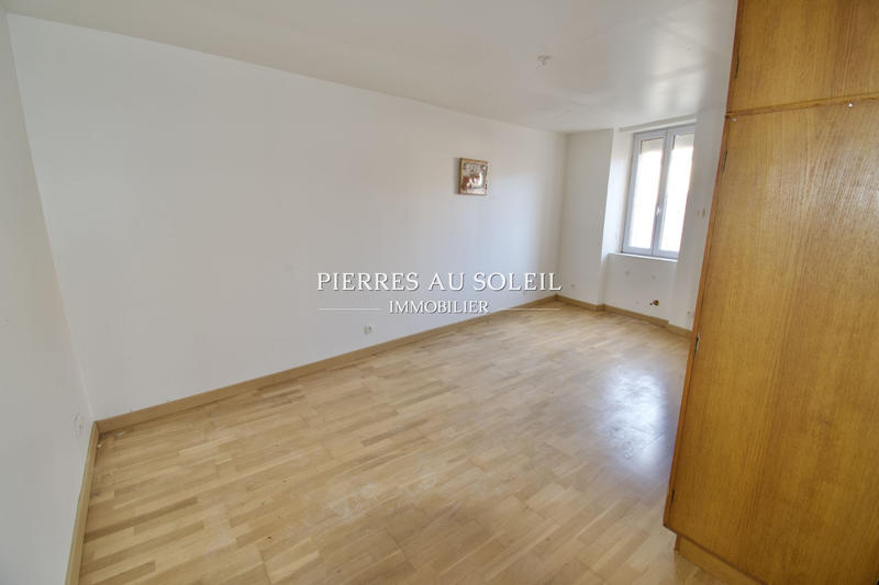 Maison - 200 m² - 8 pièces