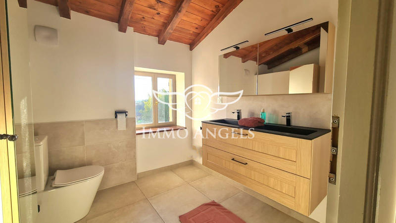 Mas - 188 m² - 7 pièces