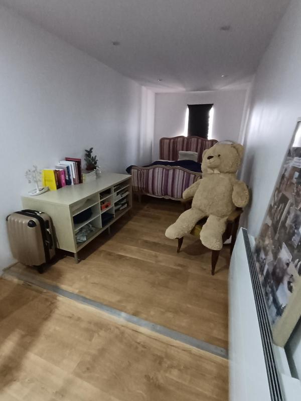 Maison - 202 m² - 8 pièces