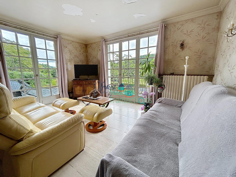 Maison - 104 m² - 4 pièces