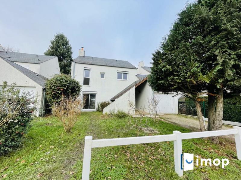 Maison de ville - 113 m² - 5 pièces