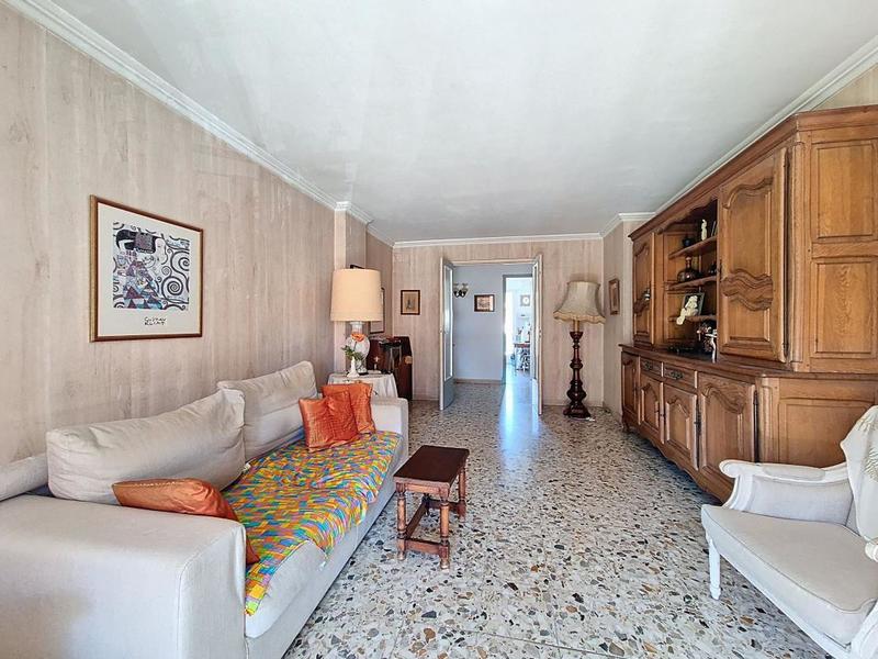 Appartement - 93 m² - 4 pièces