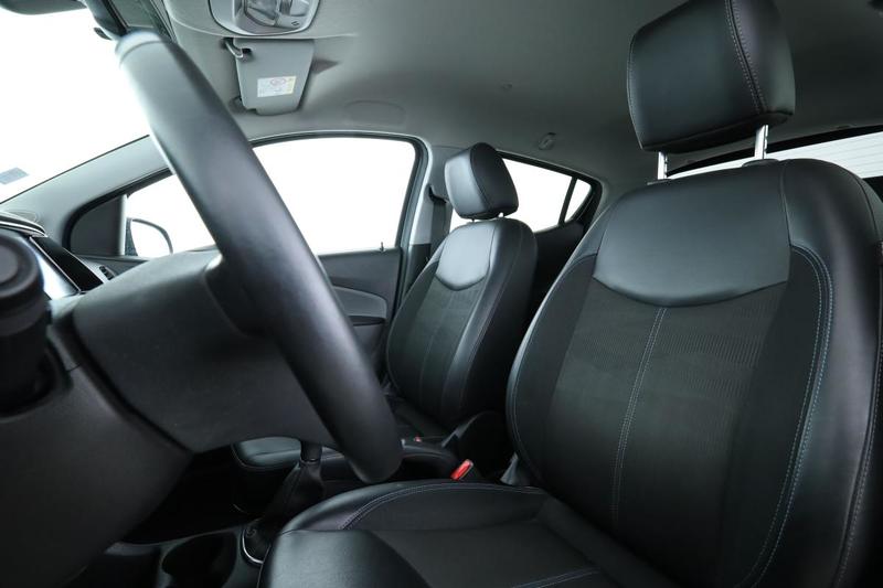 Opel Karl 1.0 Innovation 75 ch