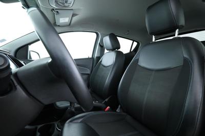 Opel Karl 1.0 Innovation 75 ch