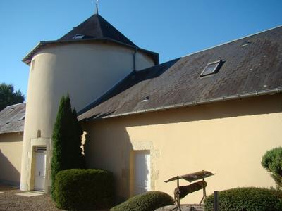 Propriété - 406 m² - 18 pièces