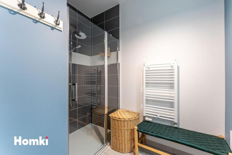 Appartement - 101 m² - 4 pièces