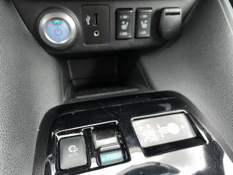 Nissan Leaf Tekna 40kwh 1ère Main