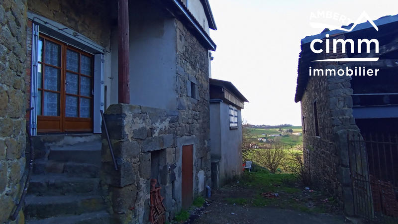 Maison - 83 m² - 8 pièces