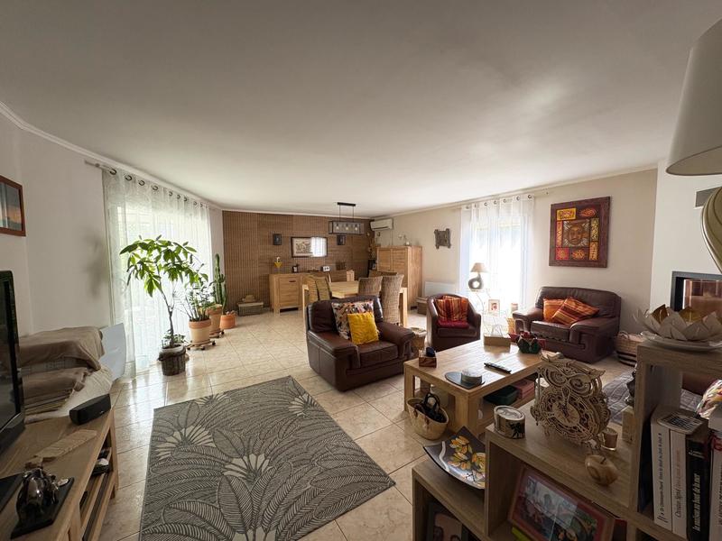 Maison - 150 m² - 5 pièces