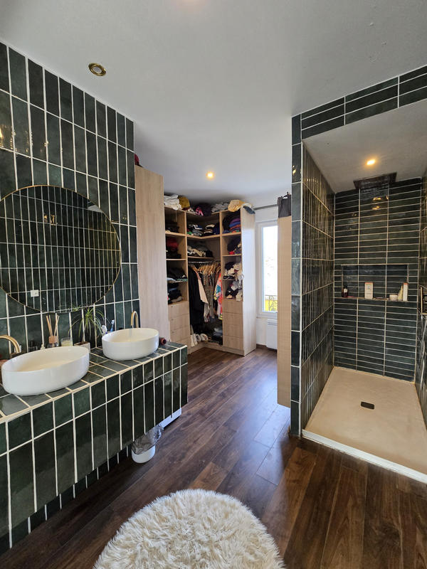 Maison - 97 m² - 5 pièces