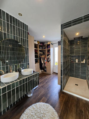 Maison - 97 m² - 5 pièces