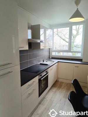 Appartement - 75 m² - 4 pièces