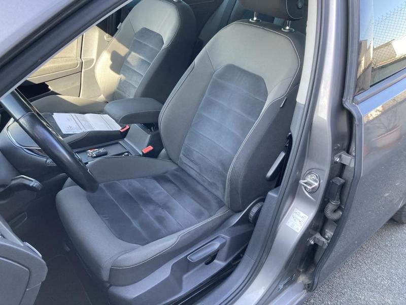 Volkswagen Golf VII Carrat 5 Portes 2.0 Tdi 16v Blue Motion Dsg6 s&amp;S 150 cv Garantie 6 Mois / Reprise Possibles