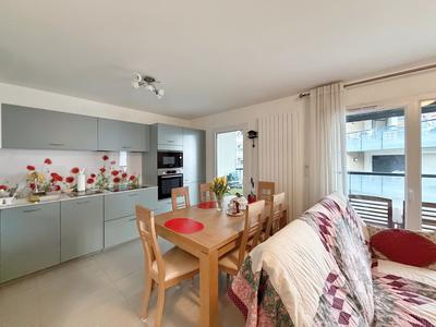 Appartement - 86 m² - 4 pièces