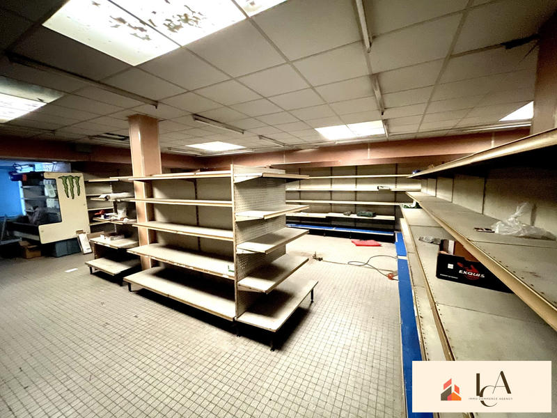Local commercial - 226 m²