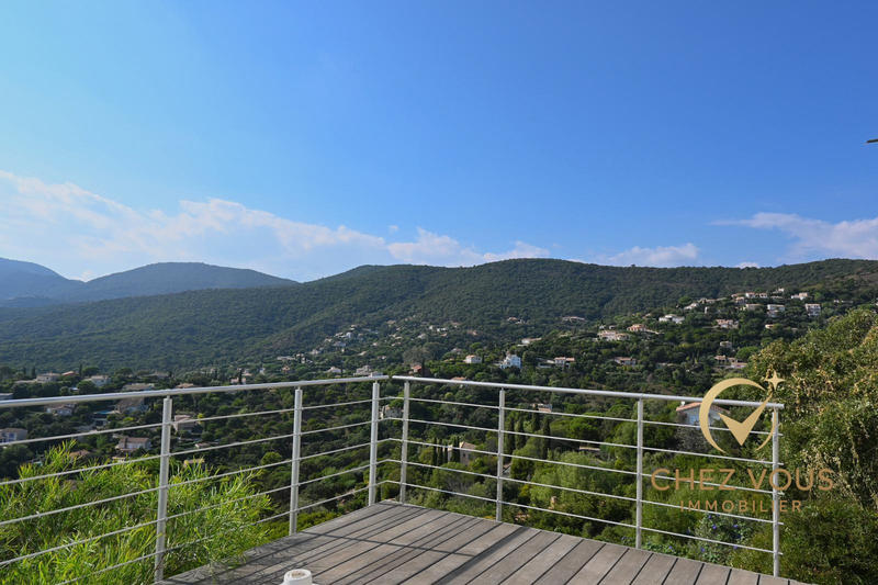 Villa - 200 m² - 7 pièces