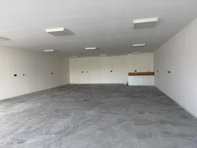 Local commercial - 115 m²