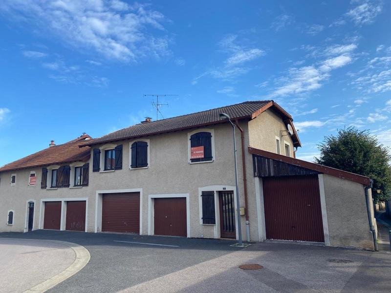 Maison - 450 m² - 20 pièces