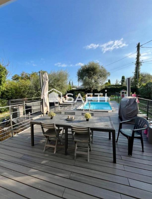 Maison - 137 m² - 5 pièces