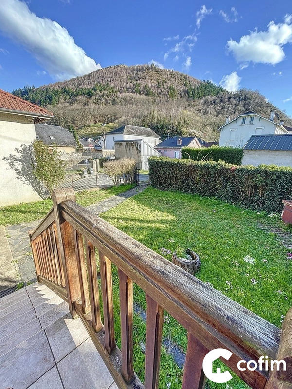 Maison - 161 m² - 6 pièces