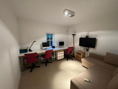 Bureau - 93 m² - 1 pièce