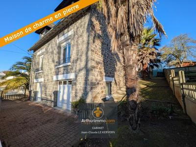 Maison - 123 m² - 6 pièces