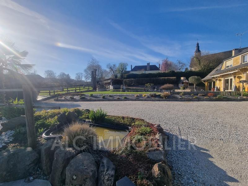 Maison - 170 m² - 4 pièces