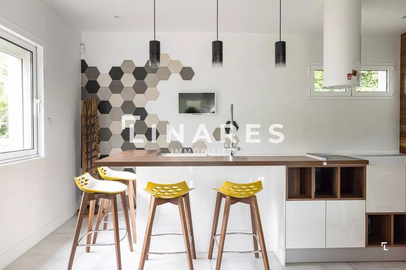 Villa - 180 m² - 7 pièces